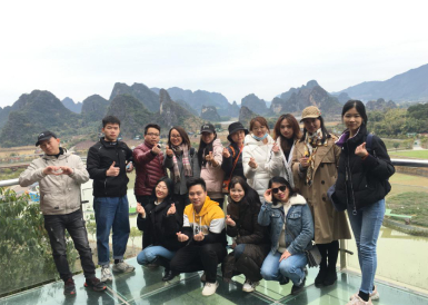 “拥抱大自然，，，，，畅游英德”威廉希尔户外拓展活动圆满结束!